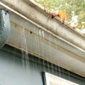 Signs that gutters need to be cleaned